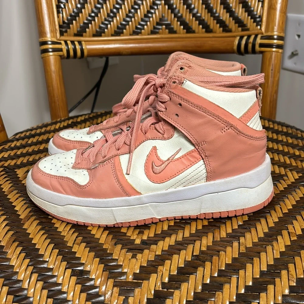 Nike Dunk High Up ‘Crimson Bliss’ DH3718-107